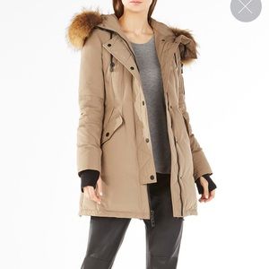 BCBGMAXAZRIA PUFFER COAT